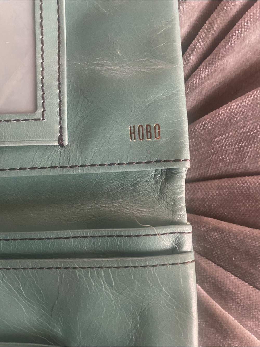 Hobo Leather Wallet - Stylish Wristlet - Picture 5 of 9